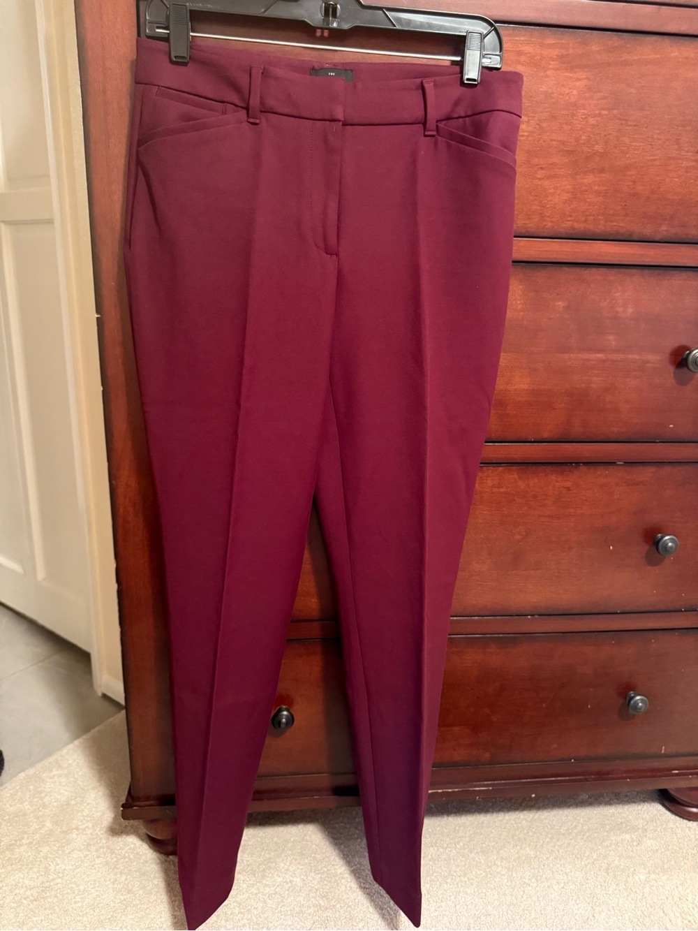 White House Black Market Burgundy Ankle Pants